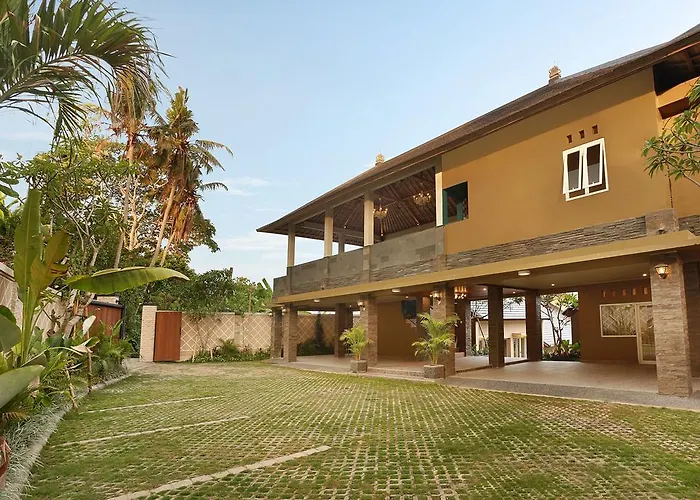 Apart-hotel Askara Townhouse 3*